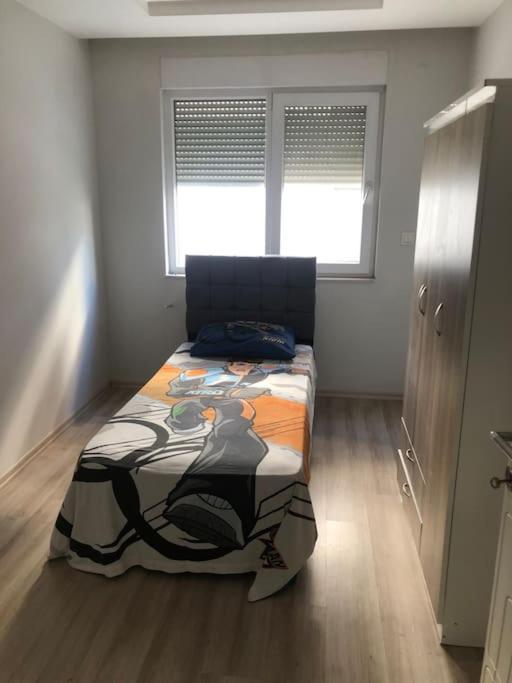 Apartment Lara Denize Sifir Havuzlu Sifir Esyali 2 Yatak Odali Muhtesem Ev *