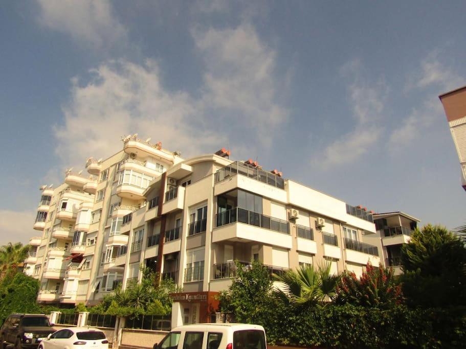 Lara Denize Sifir Havuzlu Sifir Esyali 2 Yatak Odali Muhtesem Ev * Antalya