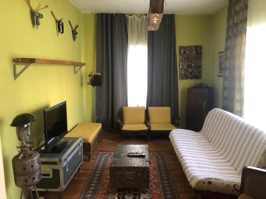 Tarihi Kaleici Muethis Konum Deniz Yakini Uygun Fiyat Huzurlu Ev
