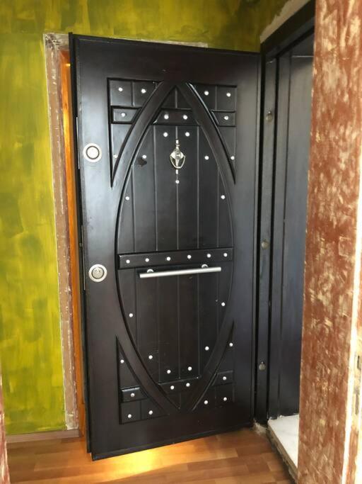 Apartment Tarihi Kaleici Muethis Konum Deniz Yakini Uygun Fiyat Huzurlu Ev