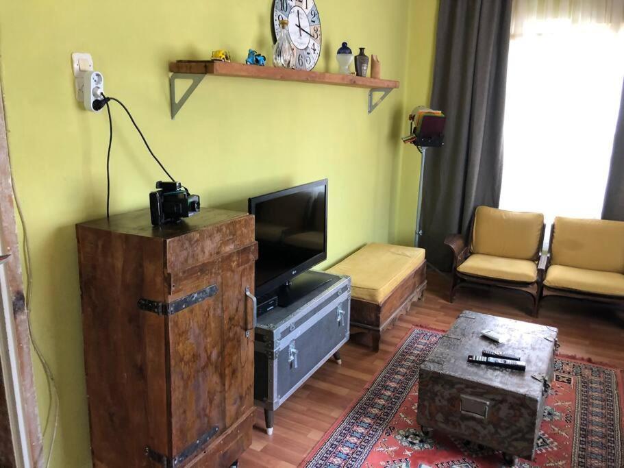 Tarihi Kaleici Muethis Konum Deniz Yakini Uygun Fiyat Huzurlu Ev