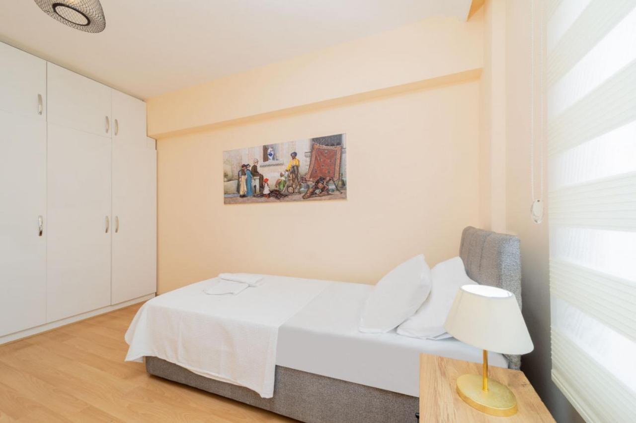 Cozy Flat With Balcony 5 Min To Konyaalti Apartment Antalya