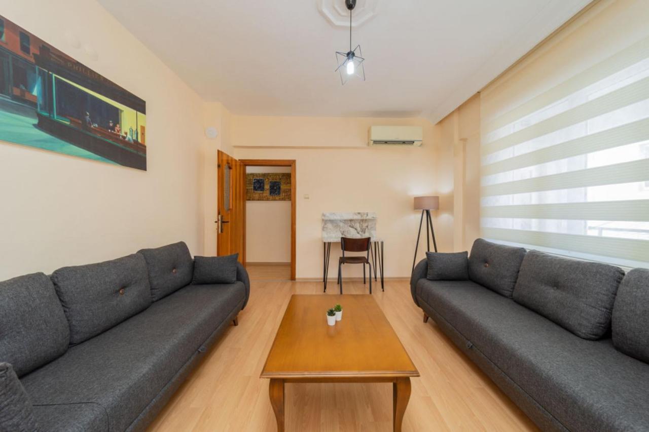 Cozy Flat With Balcony 5 Min To Konyaalti *