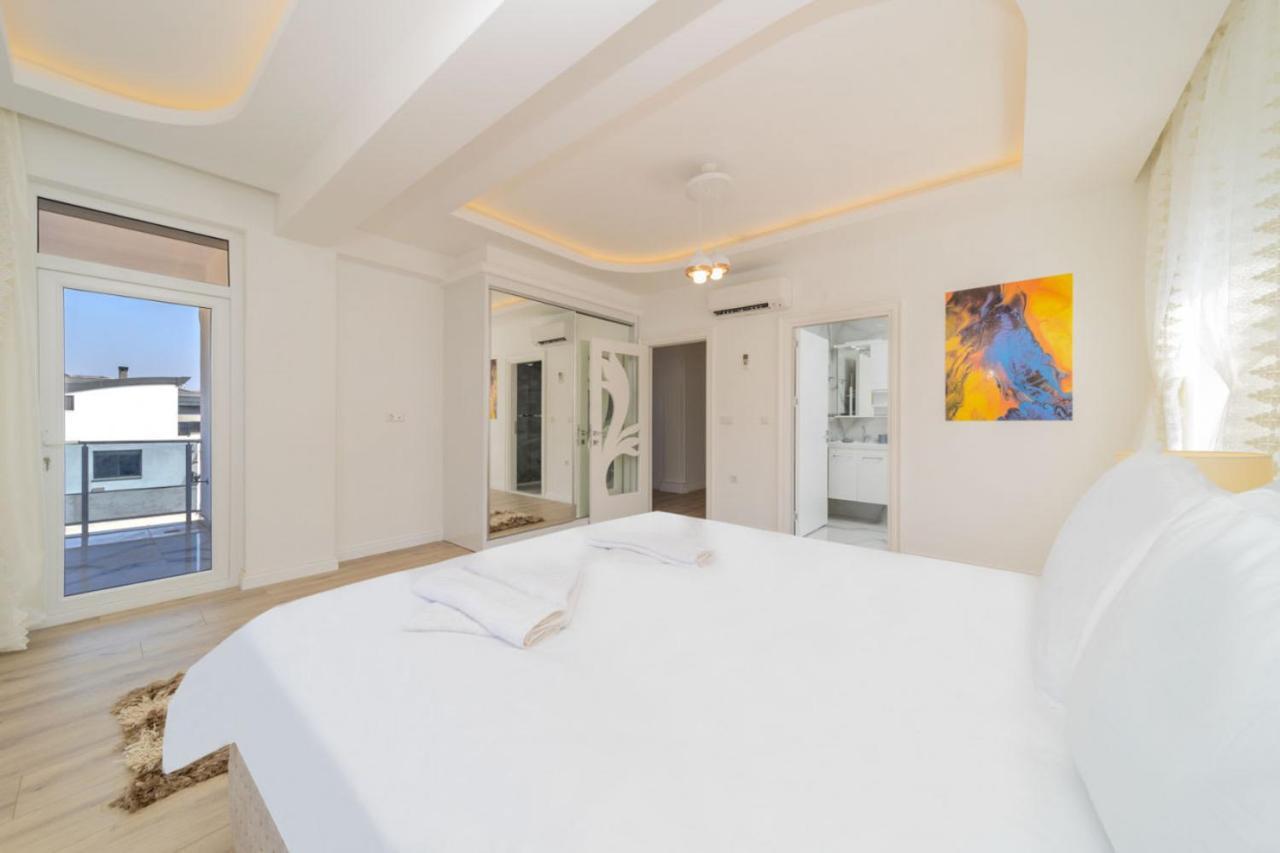Villa Great With Pool Hammam And Sauna In