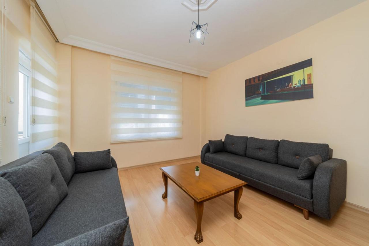 Cozy Flat With Balcony 5 Min To Konyaalti Apartment Antalya
