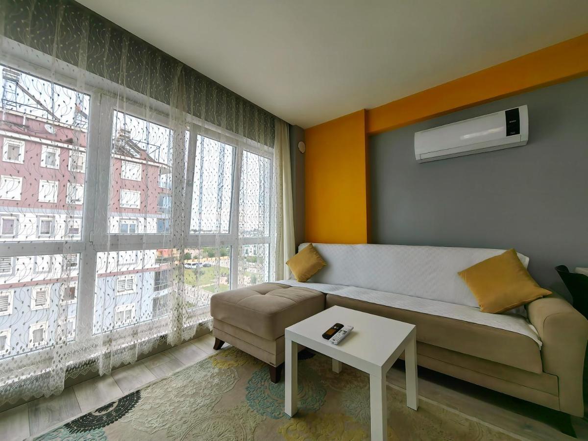 Legoland Complex Pool, Security Apartment