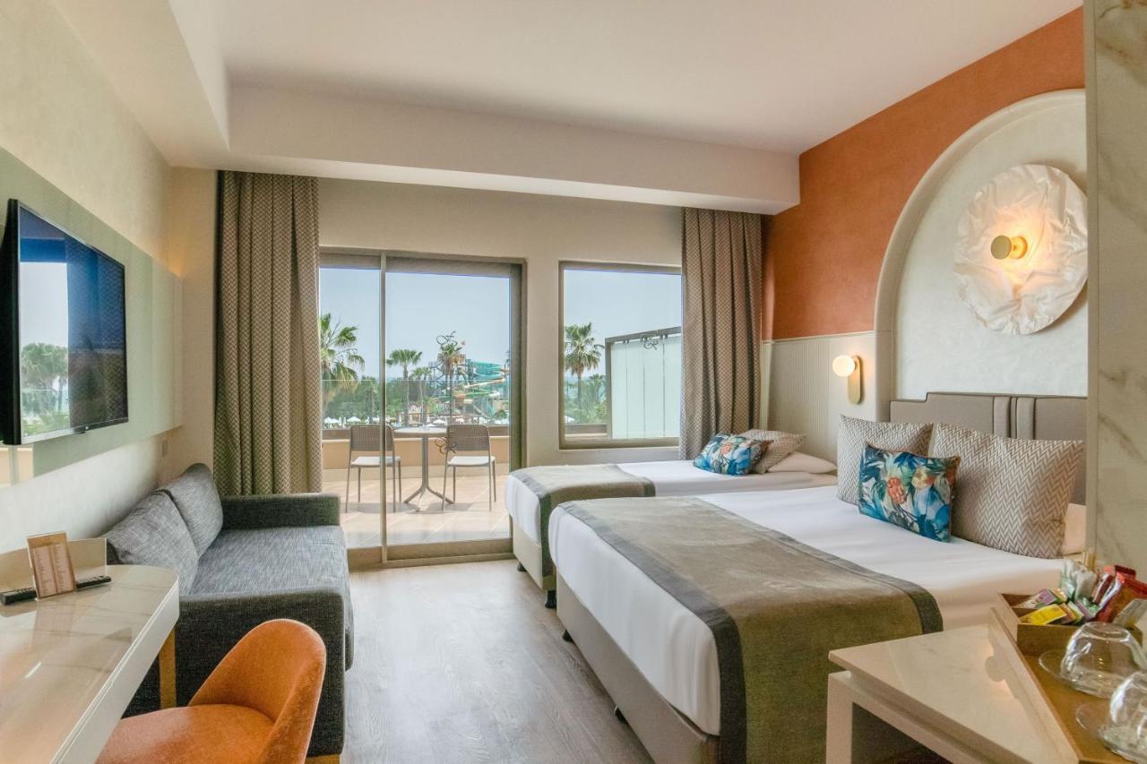 Resort Fame Lara & 5*
