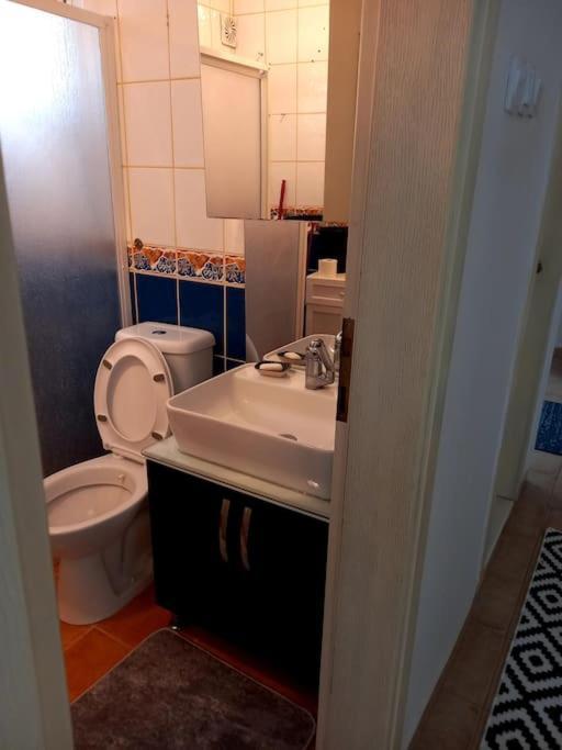 Myrixoss Apartment