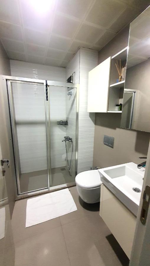 Legoland Complex Pool, Security Apartment *