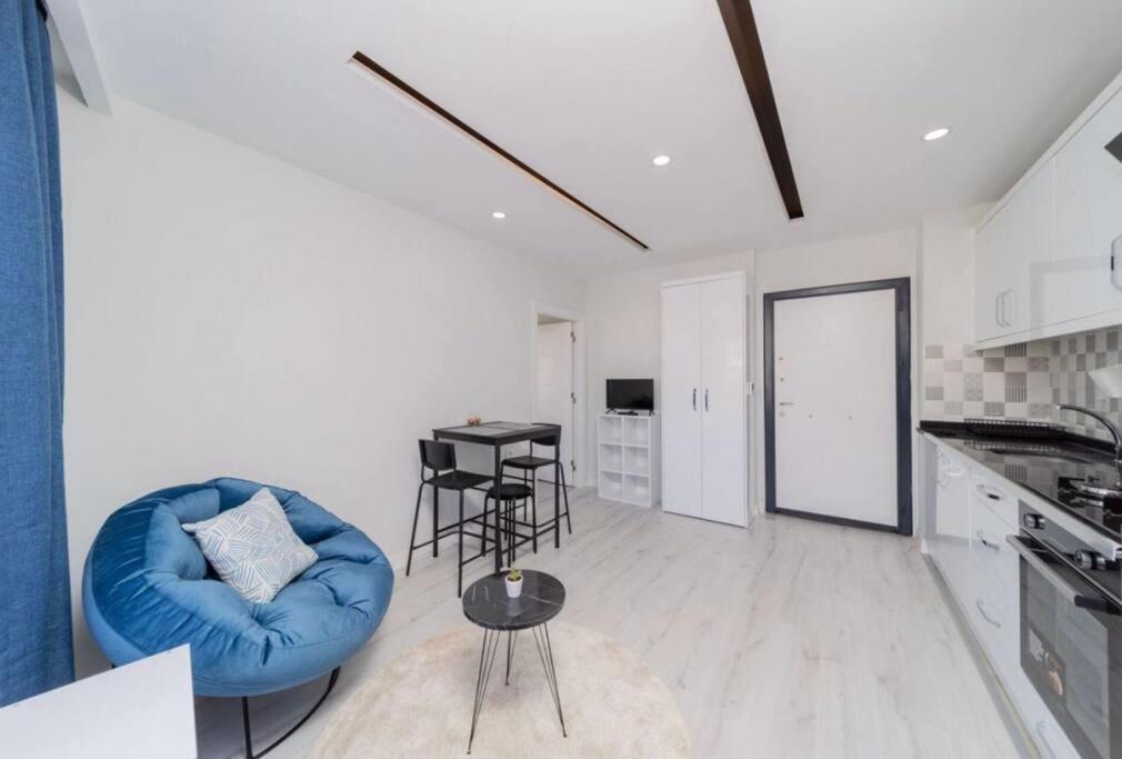 Cozy King Bedroom Dw Apt Kisla1 Daire
