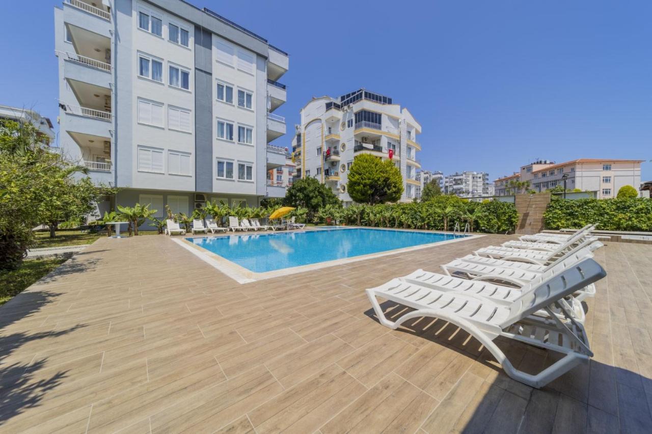 Apartment Flat Close To With Balcony In Konyaalti *