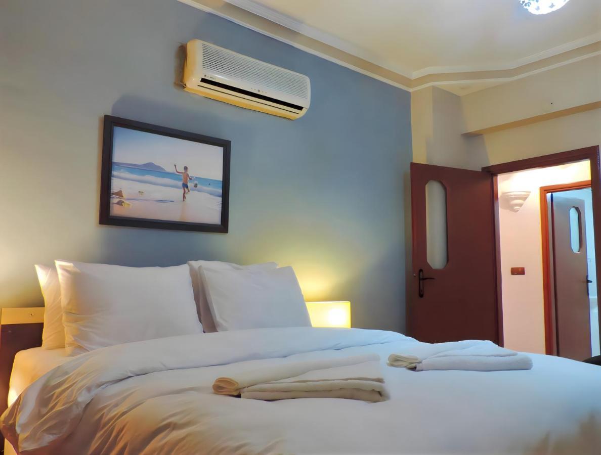 And Serene Flat With Balcony In *