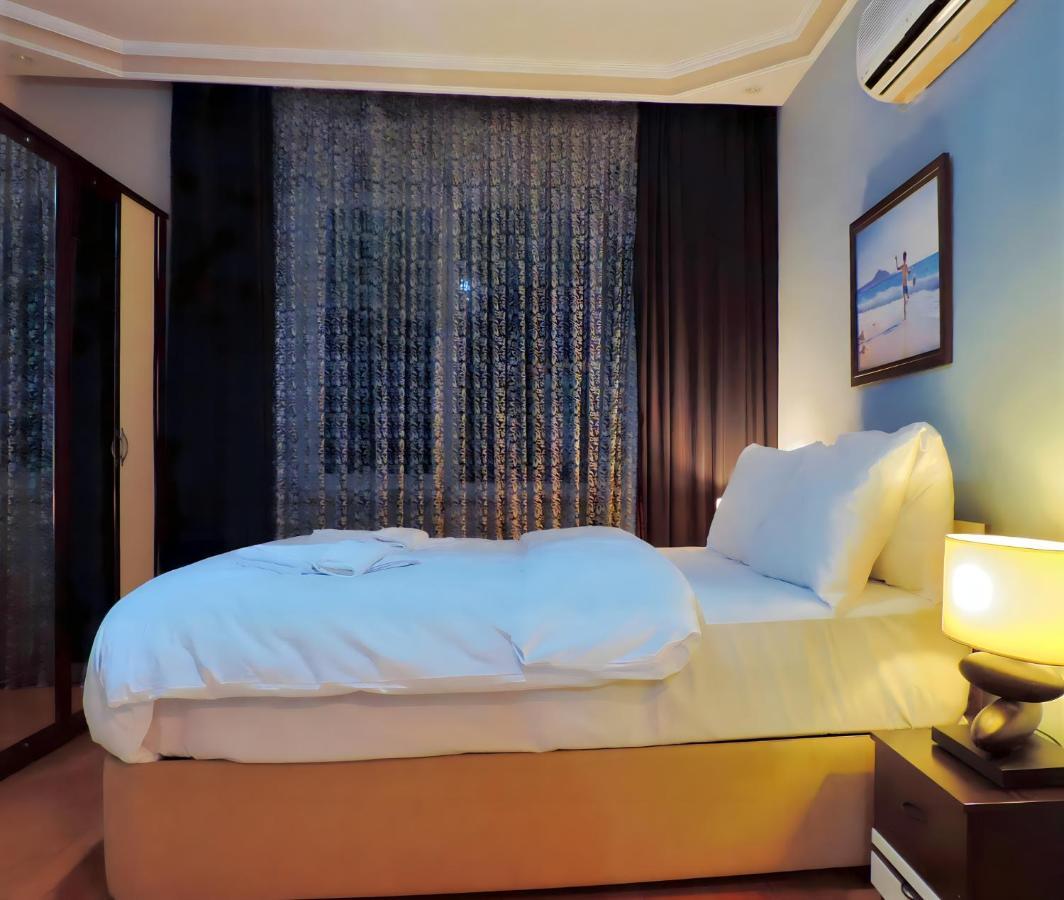 And Serene Flat With Balcony In *