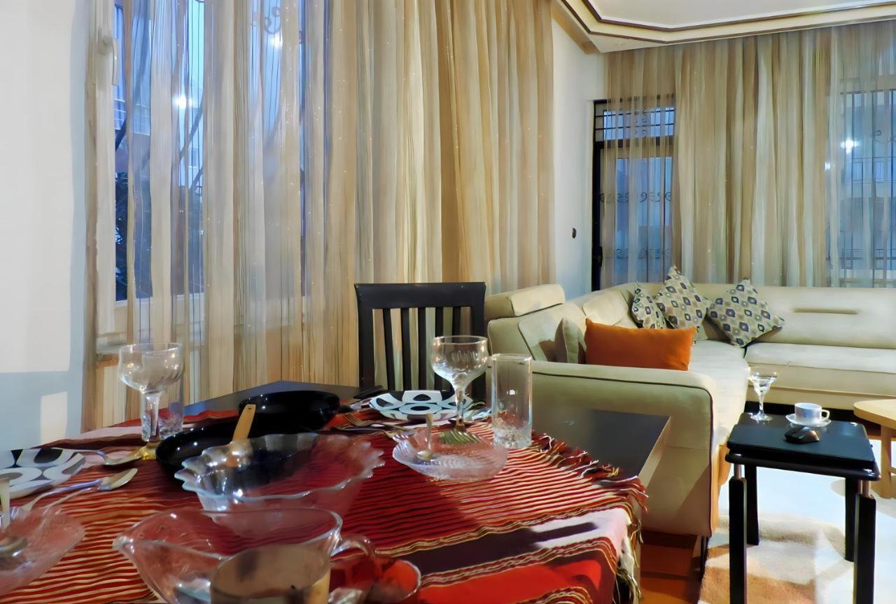 And Serene Flat With Balcony In Apartment