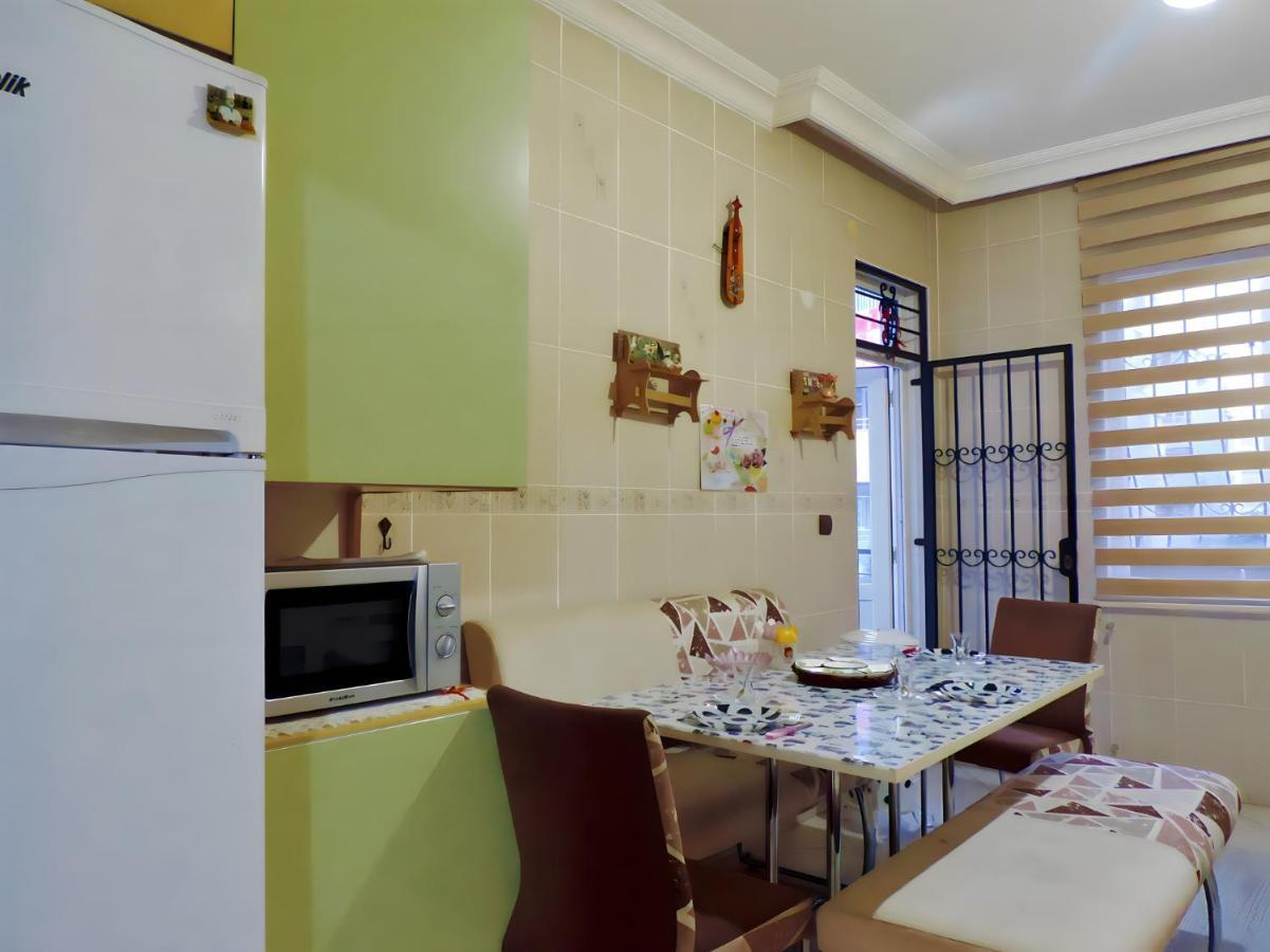 Apartment And Serene Flat With Balcony In Antalya