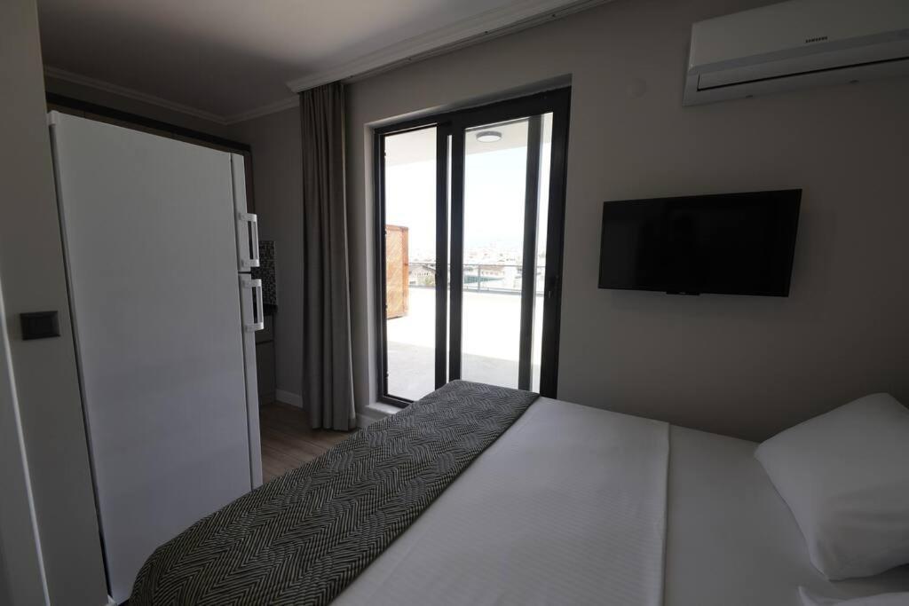 Royal Homes 505 *