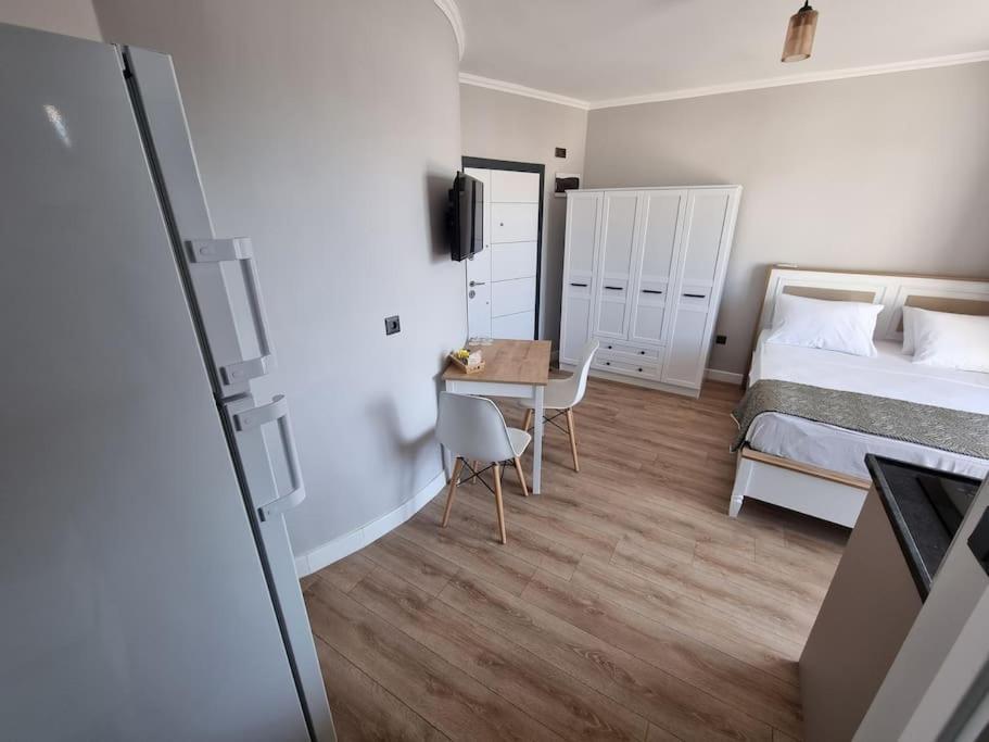Otel Royal Homes 506 *