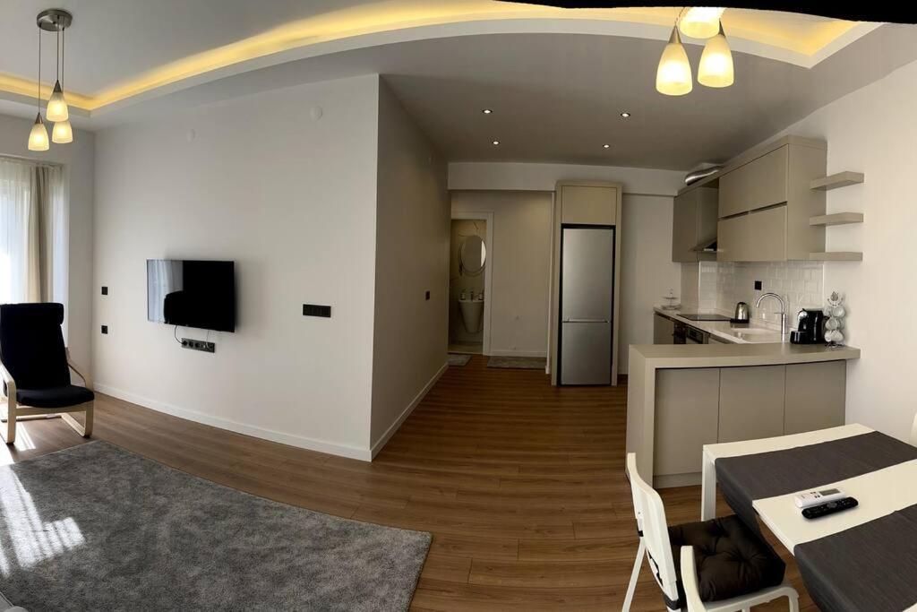 Riviera 100m Away From The Sea, 2 Bedroom Antalya