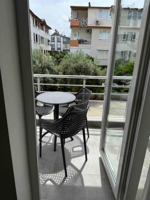 Riviera 100m Away From The Sea, 2 Bedroom Apartment Antalya
