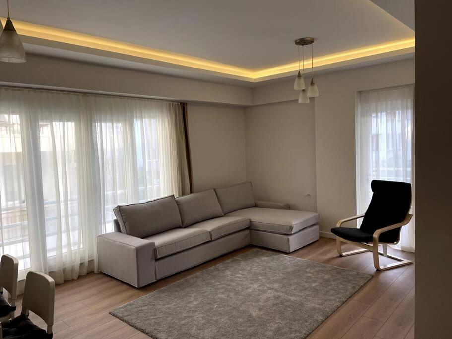 Riviera 100m Away From The Sea, 2 Bedroom