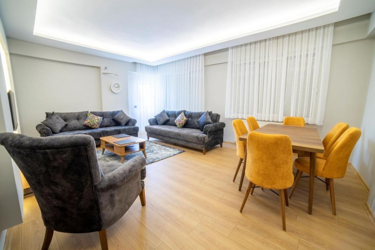 2 Bedroom Super Near To The Konyaalti Beaches Apartment