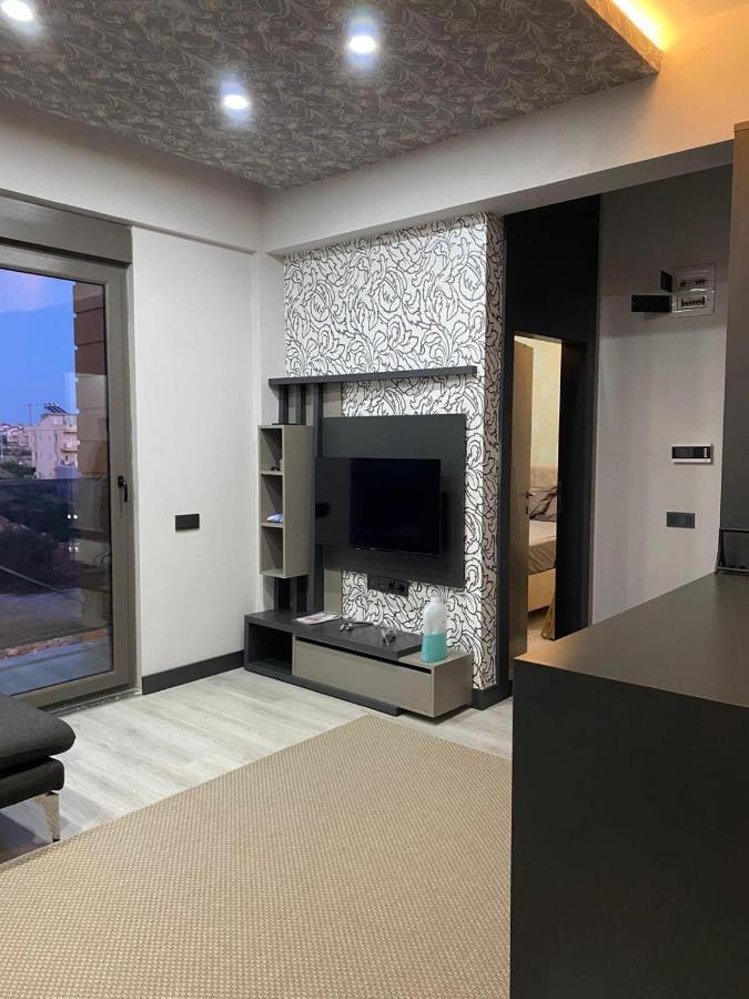 Altintas Apartment *