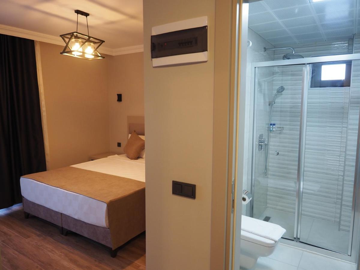 Zenia Hotel