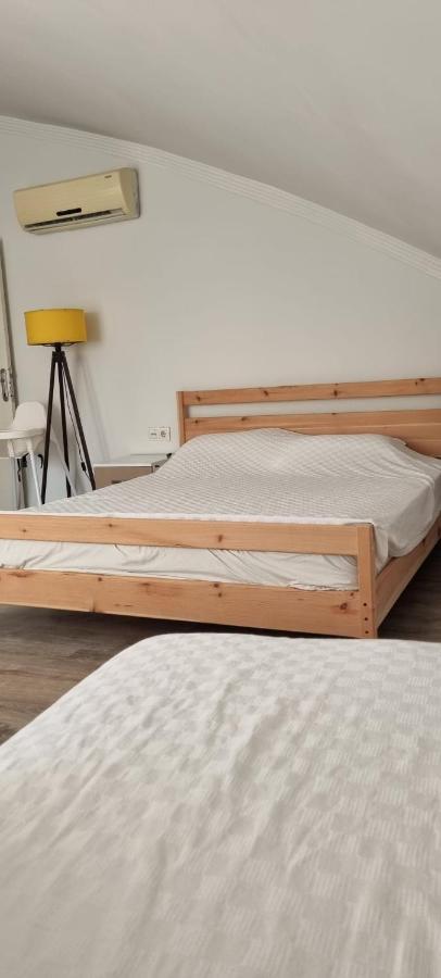Ari Apart Apartment