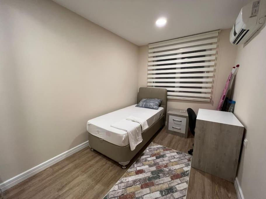 Erasta Avm 2dk Konyaalti Plaji 3km Genis Daire'16' Apartment *