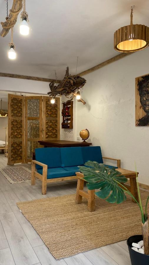 Apartment Cozy Design Flat In The Heart Of