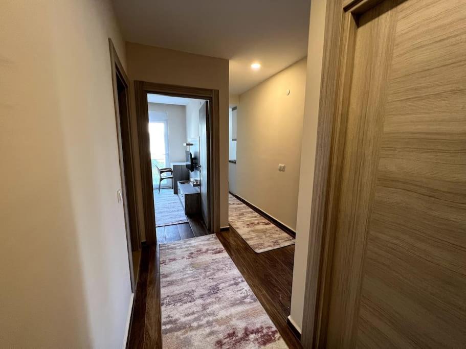 Sik, Merkezde Denize 3 Km Kueltuer Kafeler Cd. 2 Dk '12' Apartment