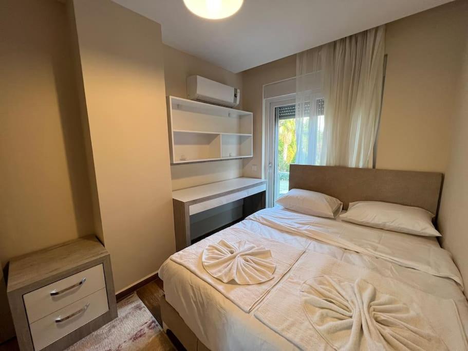 Merkezi, Sik, Denize 3 Km Kueltuer Kafeler Cad. 2 Dk '13' Apartment *