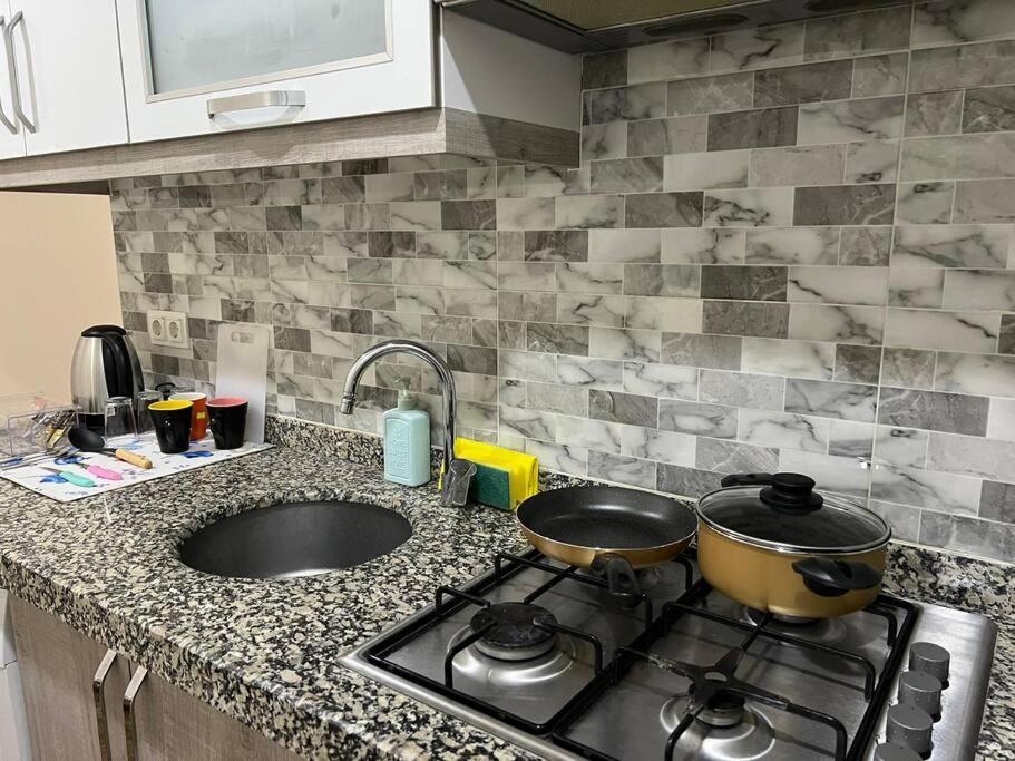 Konyaalti Sahiline Arac Ile 5 Dk Merkezi Konum '14' Apartment Antalya
