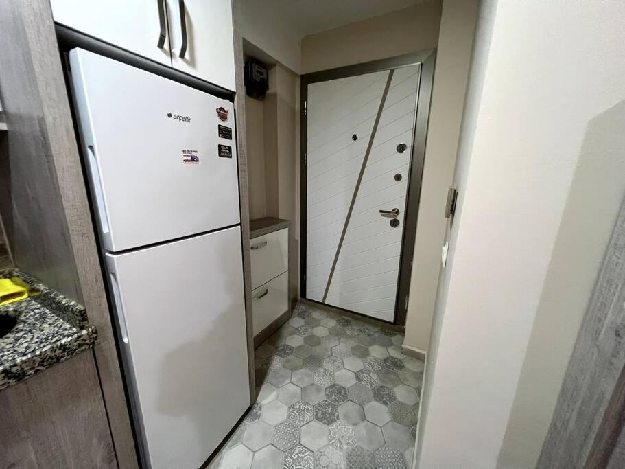 Basement Floor, Erasta Mall Karsisi, 1+0 Stuedyo '23' Apartment *