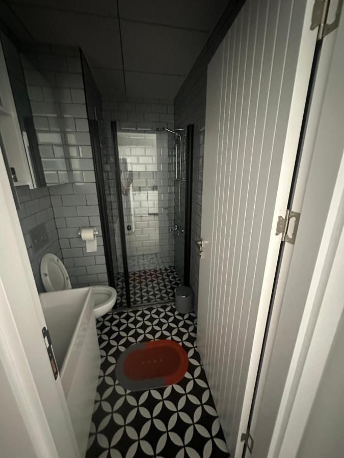 Havalimani Ve Avm Yakini Havuzlu Lux1+1 Ozel Fiyat Daire Antalya