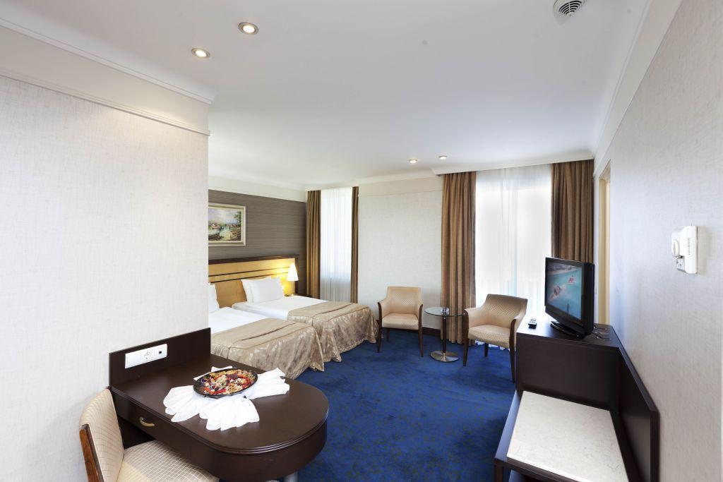 Porto & Otel 5*