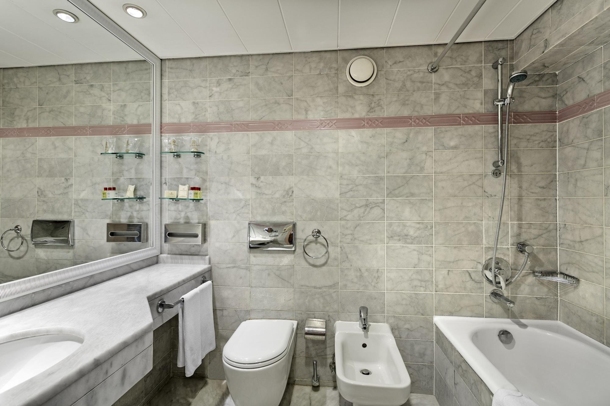 Hotel Oezkaymak Falez 5*