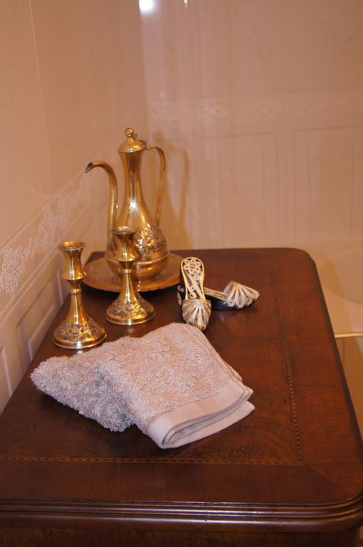Candle Suites Hotel 4*
