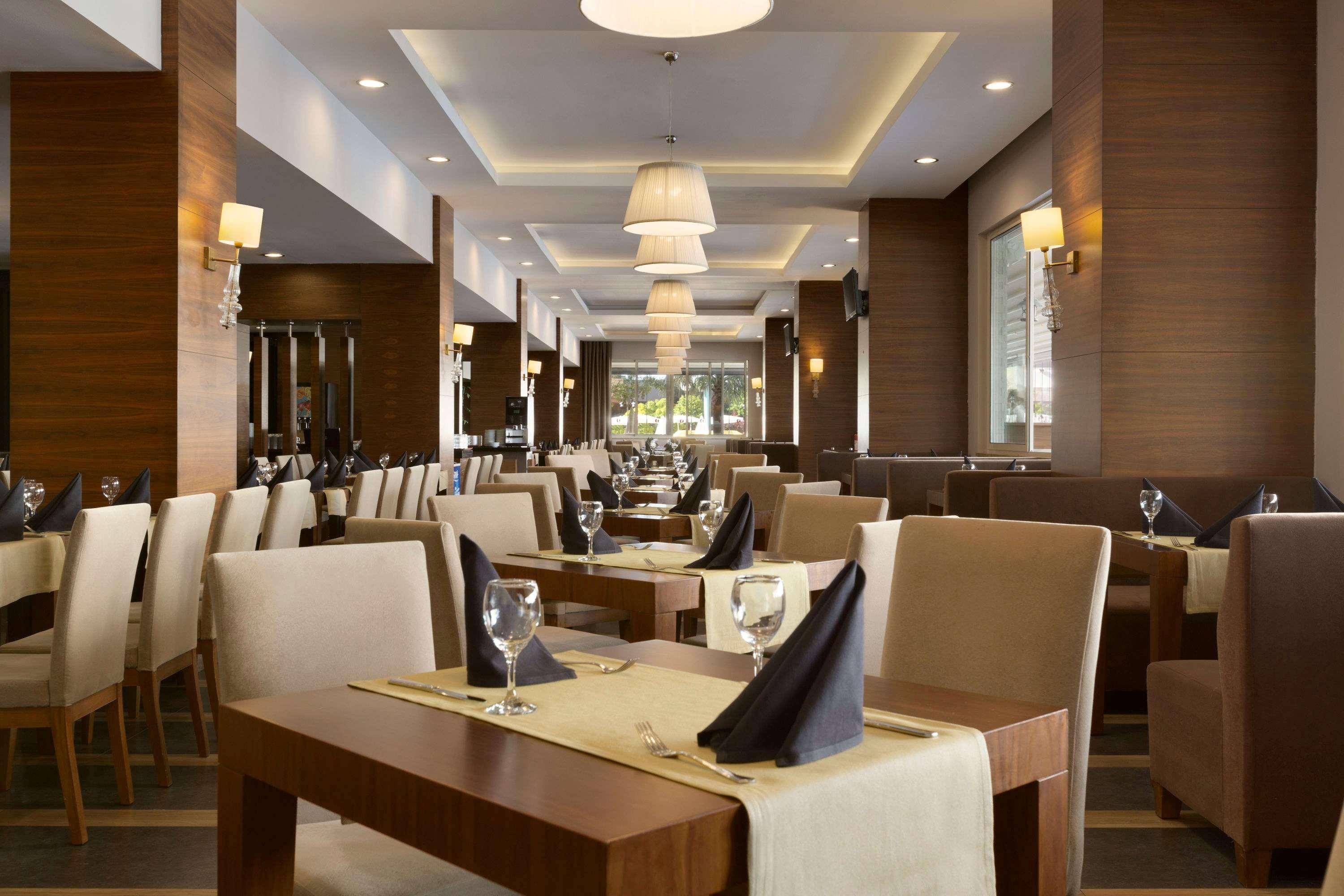 Ramada By Wyndham Lara Hotel