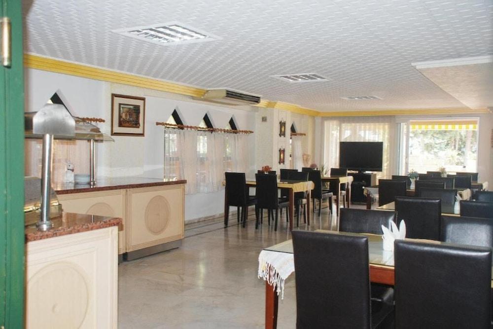 Otel Nasa Flora Antalya