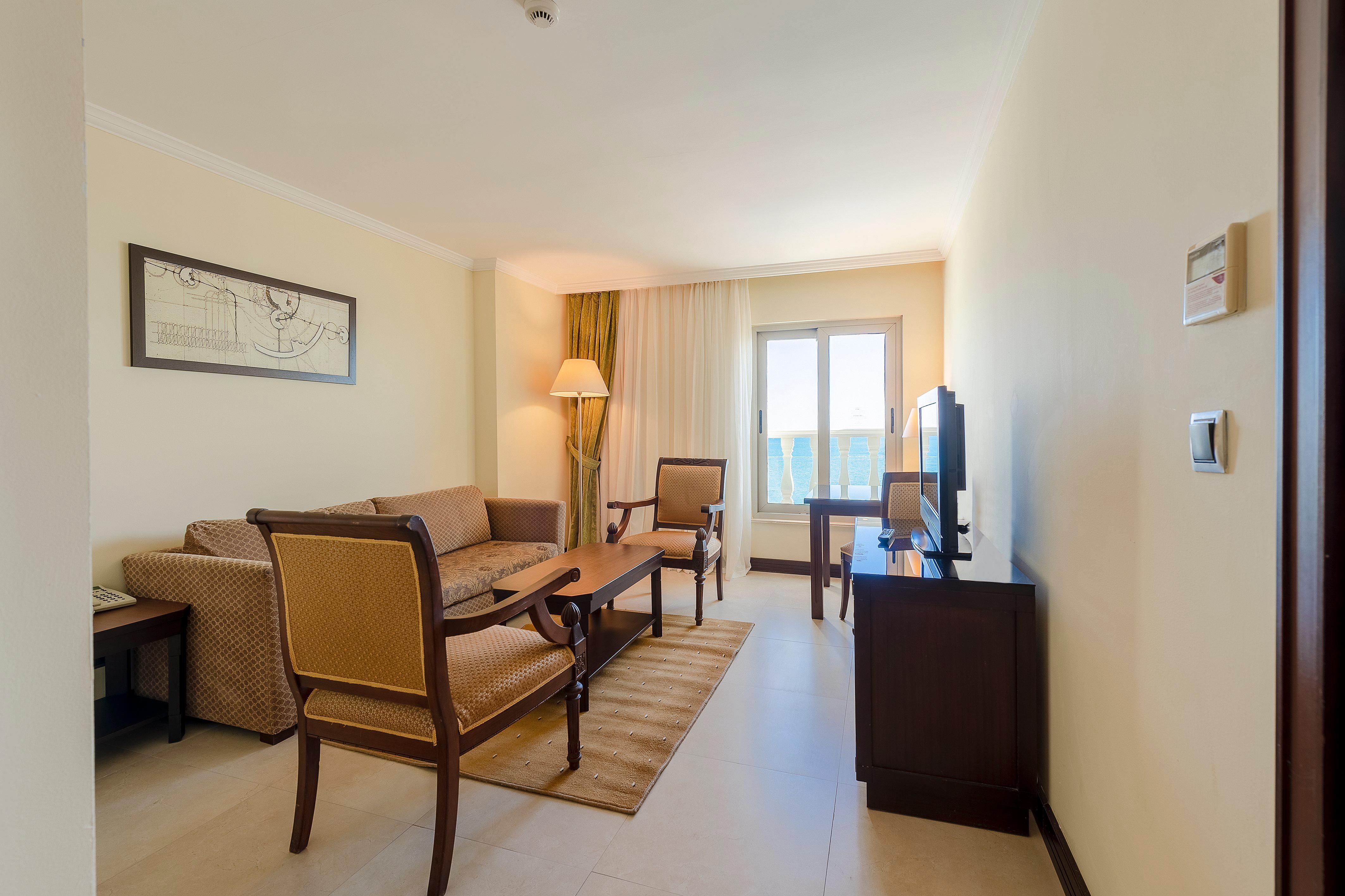 Crowne Plaza By Ihg 5*