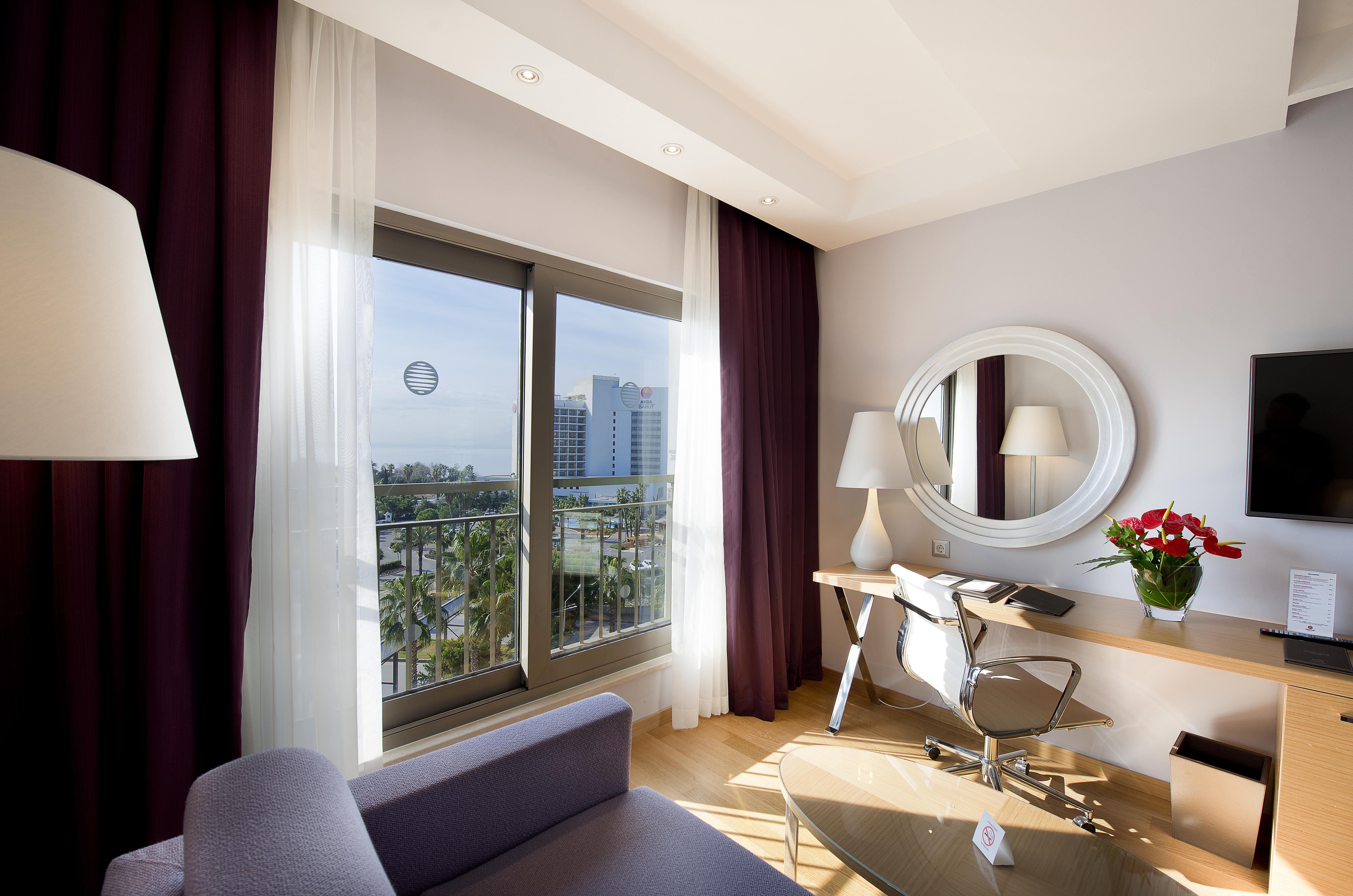 Otel Akra V