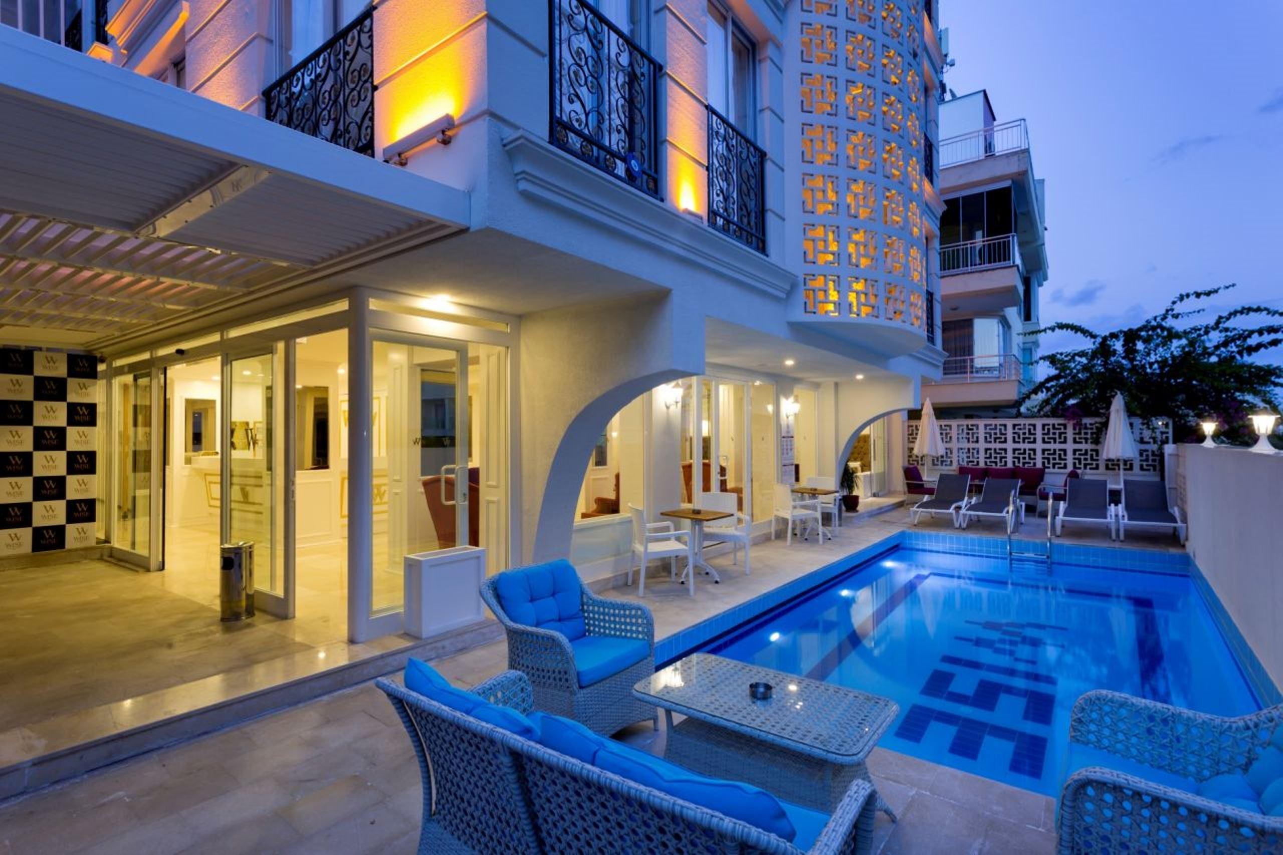 Otel Wise & - Adults Only