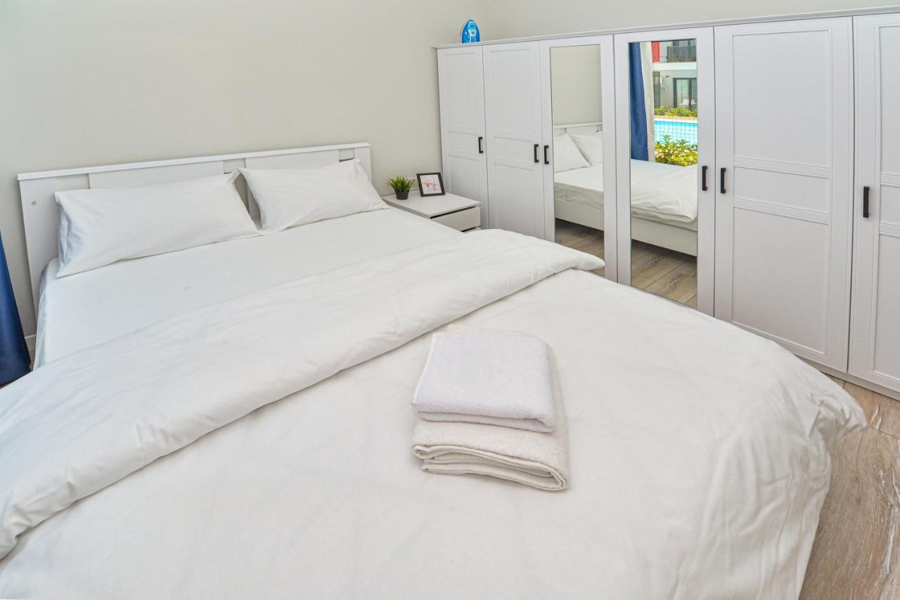 C Airport Apartment *