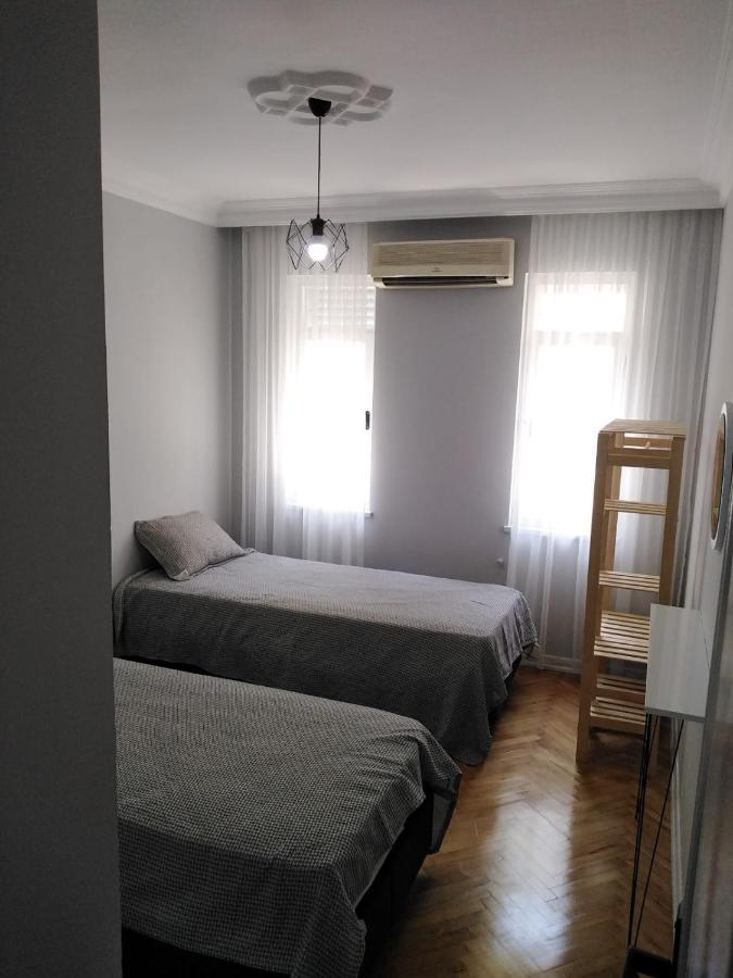 Daire Merkezi Ve Lokasyon Muekemmel Konforlu