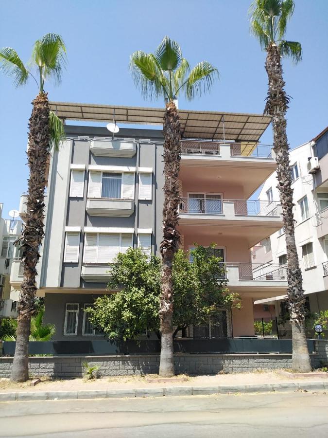 Daire Merkezi Ve Lokasyon Muekemmel Konforlu Antalya