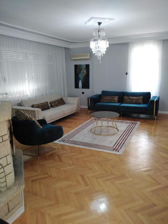 Merkezi Ve Lokasyon Muekemmel Konforlu Daire *