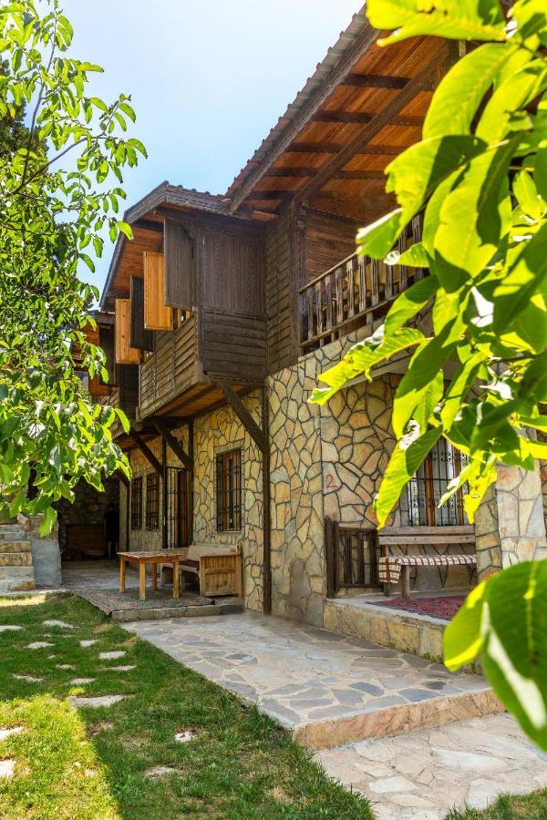 Feslikan Chalet Chalet