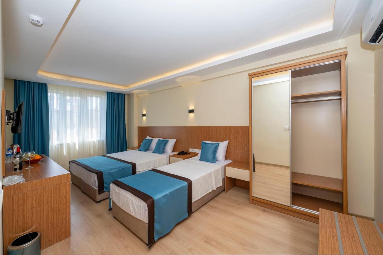 Diamond Luxury Hotel 3*