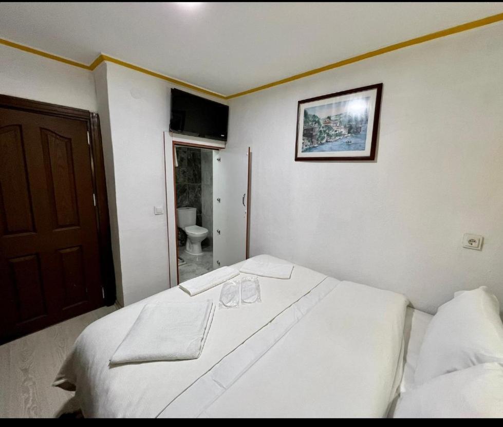 Tag Otel *